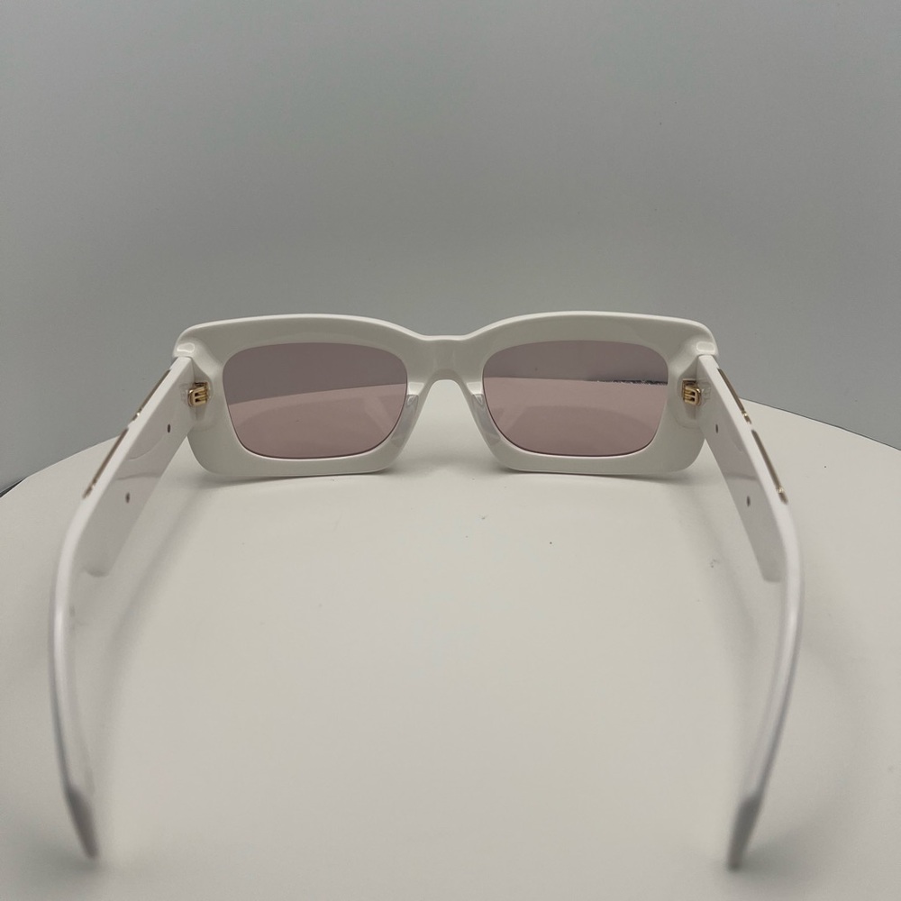 Versace White Sunglasses with Rose Lenses - Picture 5 of 6